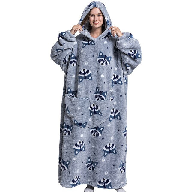 Oversized Wearable  TV Blankets - ESSENTIALS365