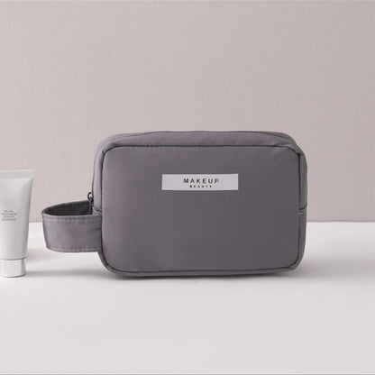 Makeup Bag - ESSENTIALS365